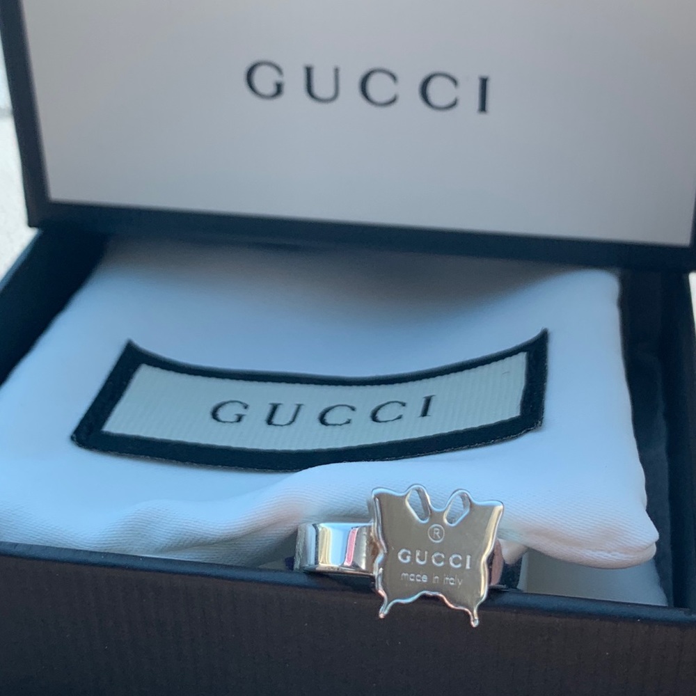 Authentic NWT Gucci Butterfly Ring Size Size 6